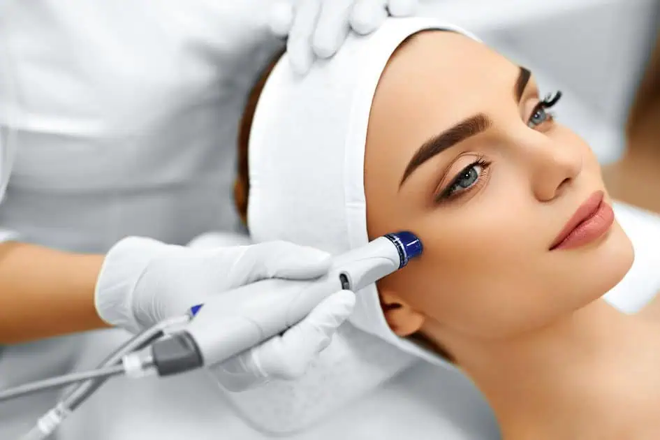 Why HydraFacials Are a Must-Have for Your Skincare Routine